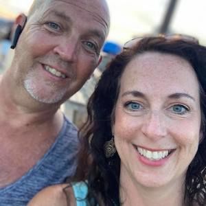 Meet your Posher, Carla